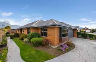 3A Livingstone Place, Springlands