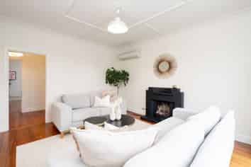 51 Newcastle Street, Windsor
