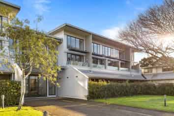 24B/30 Westward Ho Road, Glen Eden