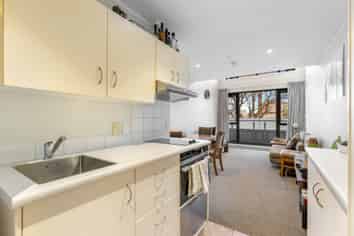 24B/30 Westward Ho Road, Glen Eden