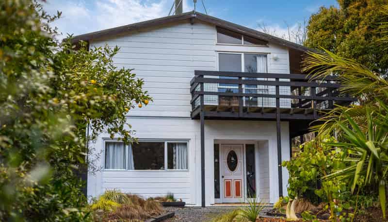 56 Matai Road, Raumati South