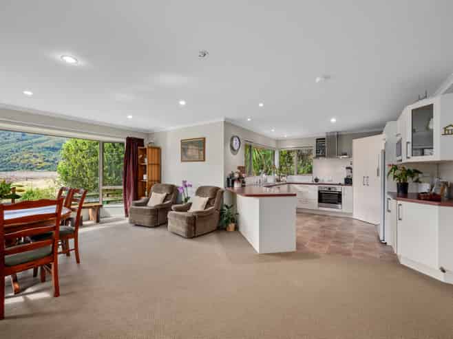 5 Brownlee Close, Havelock