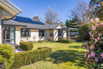 27 Sterling Crescent, Kaiapoi