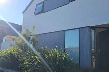1/114 Stanmore Road, Linwood