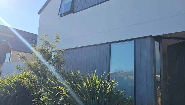 1/114 Stanmore Road, Linwood
