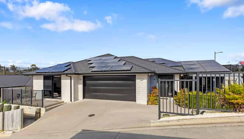 14 Sam Heywood Place, Pyes Pa