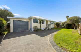 5A Stokes Avenue, Te Atatu Peninsula