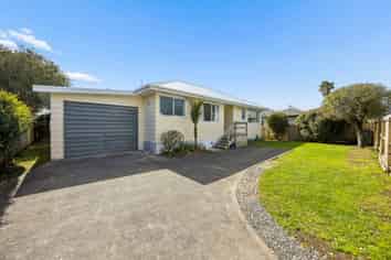 5A Stokes Avenue, Te Atatu Peninsula