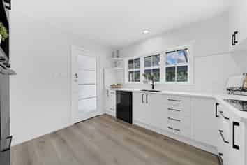 30 Kelvyn Grove, Hill Park