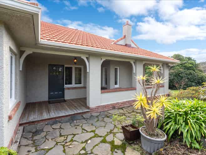 225 Musselburgh Rise, Andersons Bay