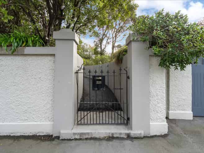 225 Musselburgh Rise, Andersons Bay