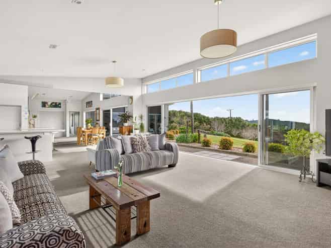 157E Kaiate Falls Road, Welcome Bay