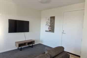 201/120 Stanmore Road, Linwood