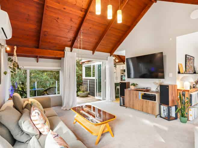 221A Titirangi Road, Titirangi
