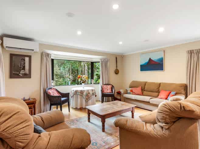 122 Parker Road, Oratia