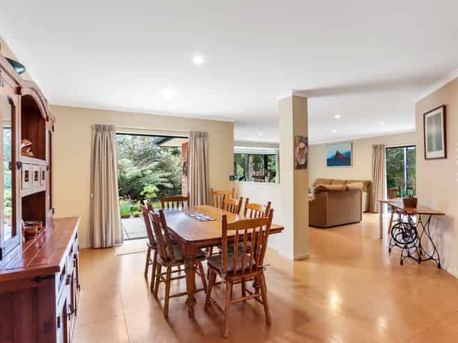 122 Parker Road, Oratia