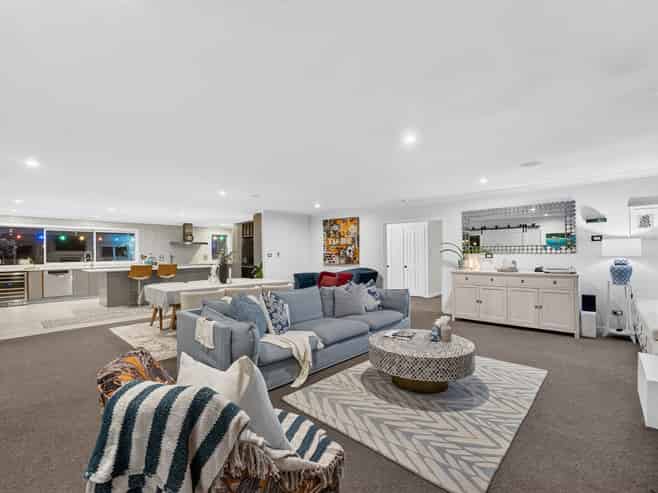 240 Mill Flat Road, Riverhead