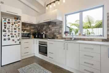 2B Roach Street, Maeroa