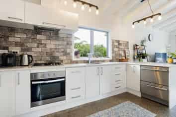 2B Roach Street, Maeroa