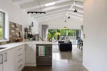 2B Roach Street, Maeroa