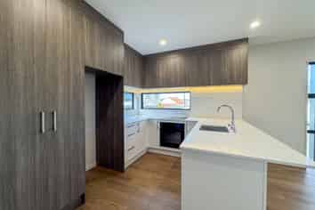 6/145 Richardson Road, Mount Albert