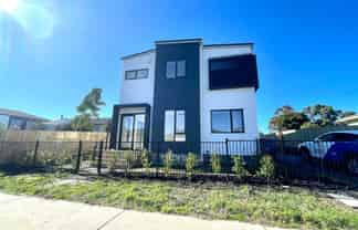 39C Beeston Crescent, Manurewa