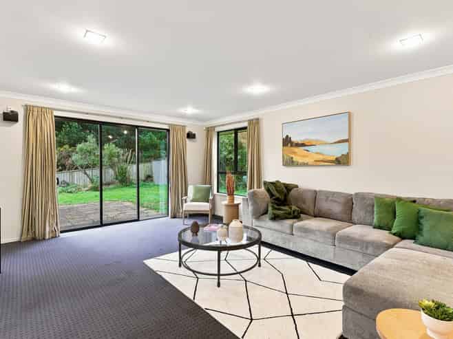 8 St Clair Close, Saint Clair