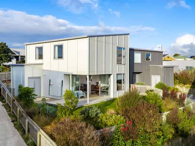 1/56 Rangitahi Road, Raglan