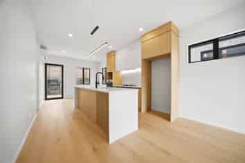 13 Cordyline Street, Westgate