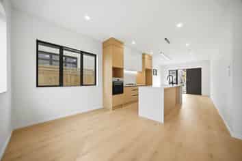 13 Cordyline Street, Westgate