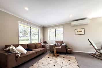 5 Valley Fields Place, Pukekohe