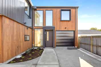 6/70 Isleworth Road, Bishopdale