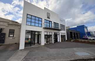 Centrally located office space - 87sqm