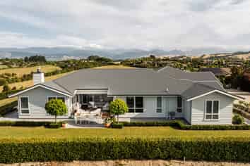 12 Shirtcliff Lane, Redwood Valley