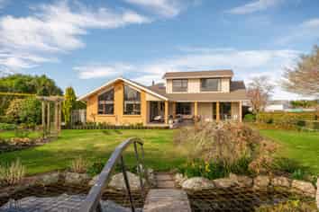 71 Lynch Road, Levels