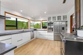 71 Lynch Road, Levels