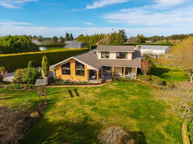 71 Lynch Road, Levels