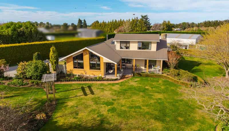 71 Lynch Road, Levels