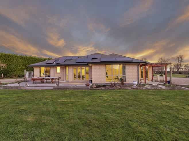 469 Ridge Road, Motukarara