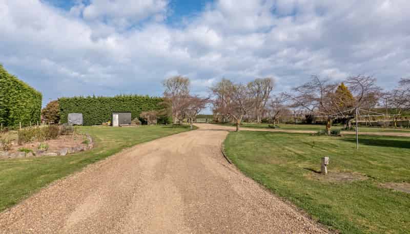 469 Ridge Road, Motukarara