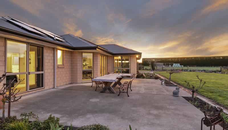 469 Ridge Road, Motukarara