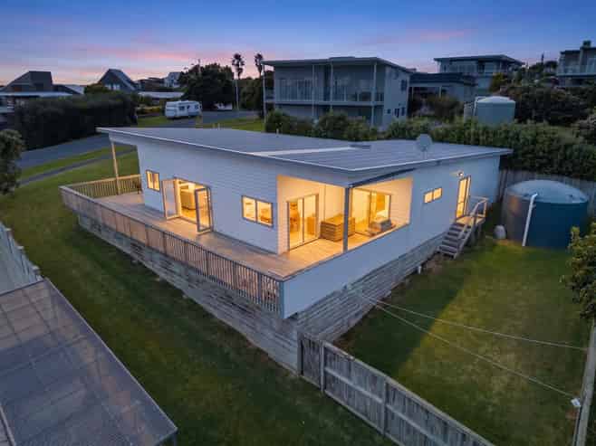 12 Devon Street, Mangawhai Heads