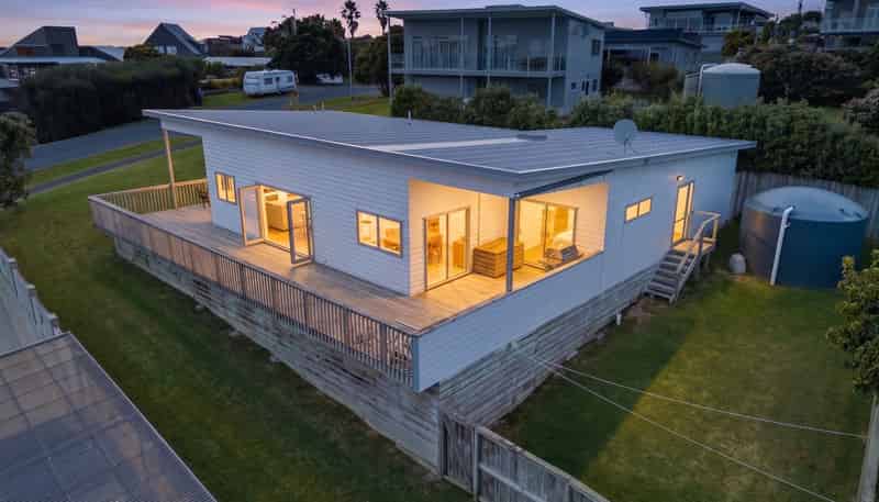 12 Devon Street, Mangawhai Heads