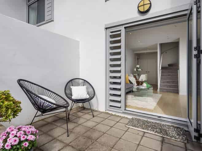 1/2 Western Springs Road, Kingsland