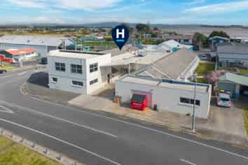Outstanding investment | Large commercial building