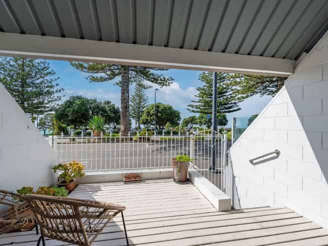 Hawkes Bay - Address withheld