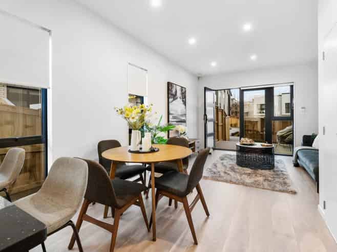 36/36 Westgate Drive, Massey