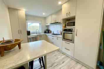 1/2 Silverstone Place, Henderson
