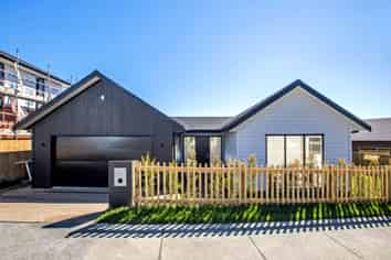 62 Wainui Road, Silverdale