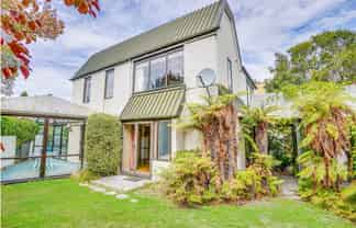 1/10 Chevron Place, Ilam